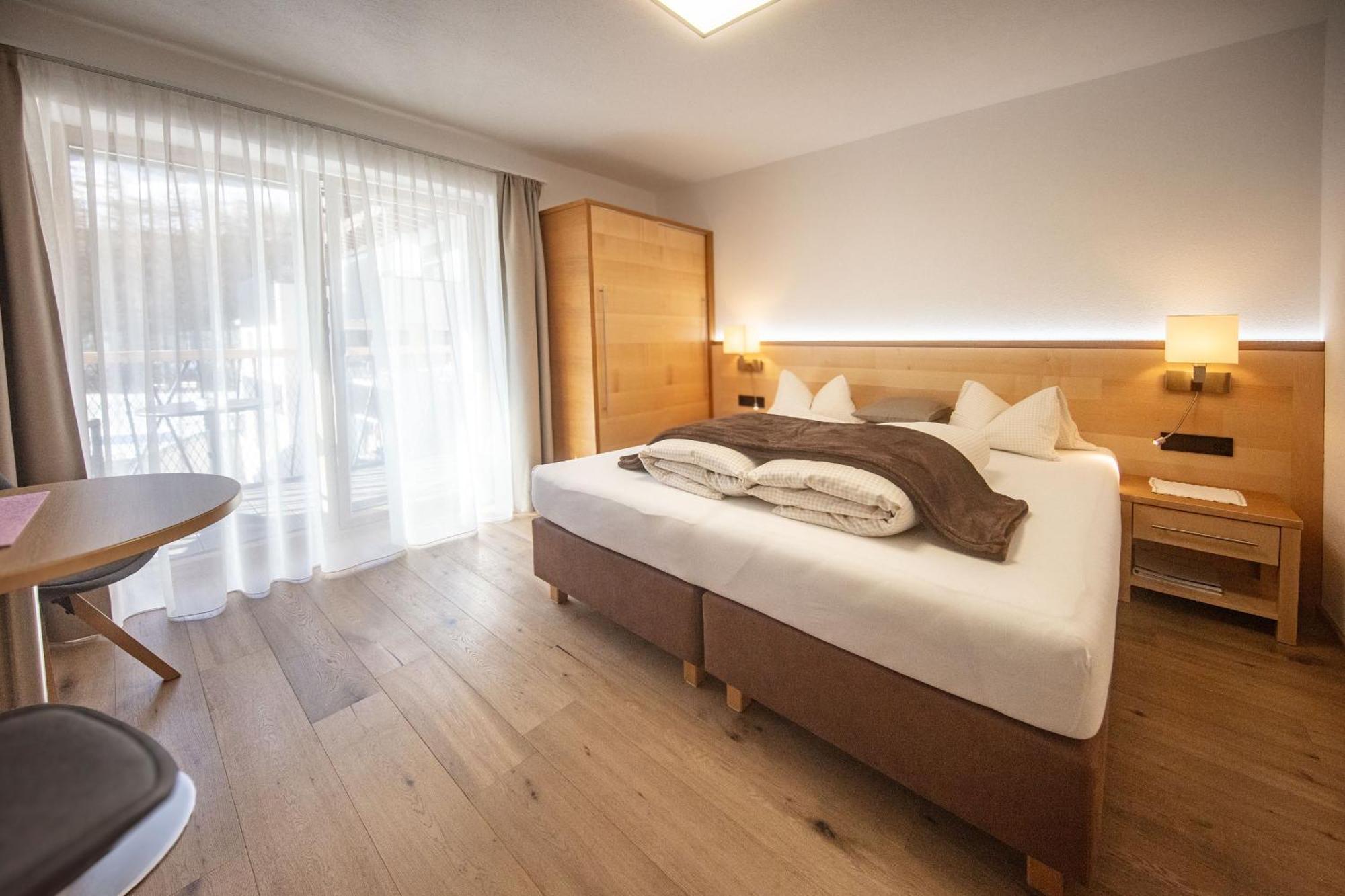 Hotel Haus Sonnwend Sölden Esterno foto