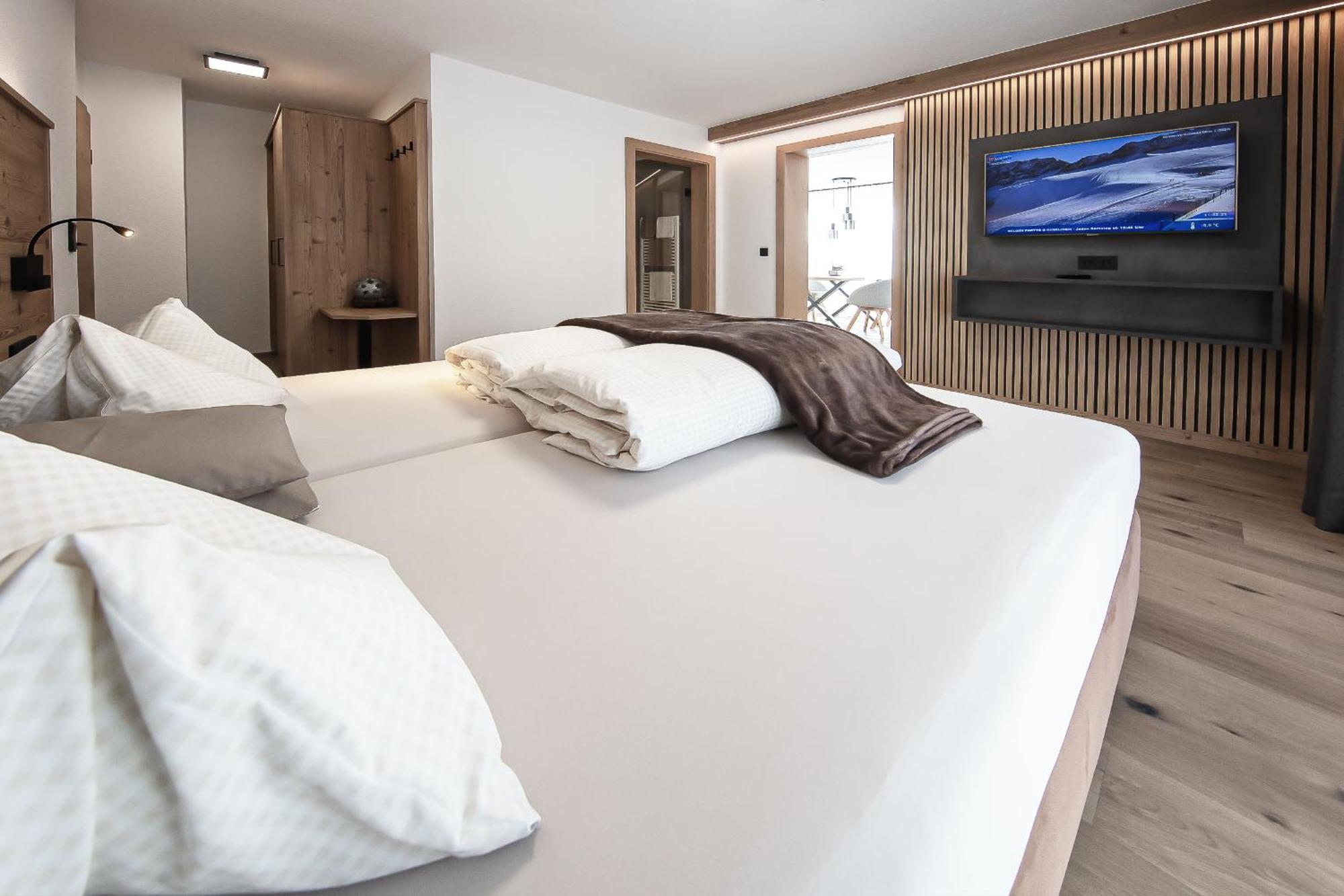 Hotel Haus Sonnwend Sölden Esterno foto