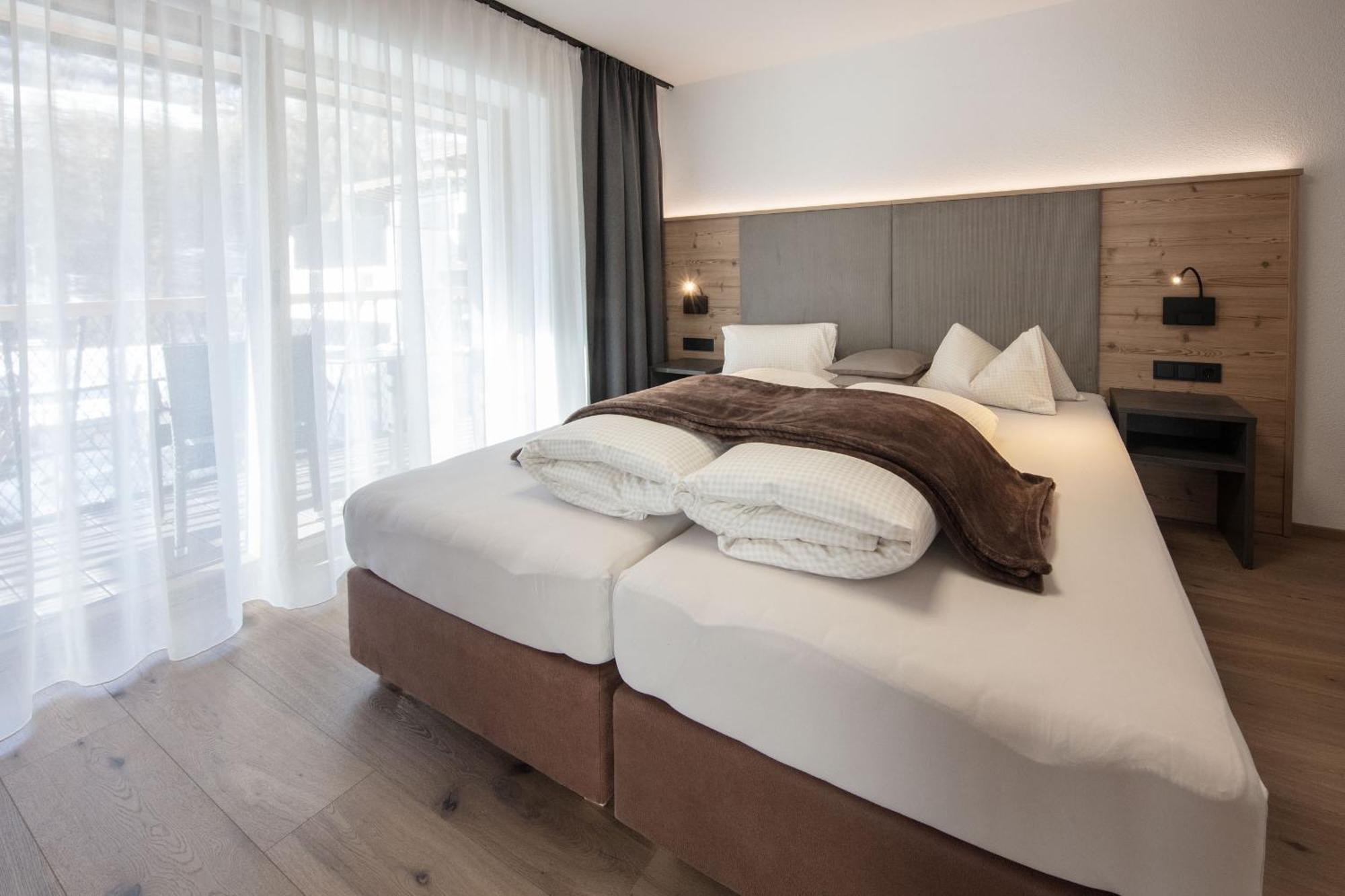 Hotel Haus Sonnwend Sölden Esterno foto
