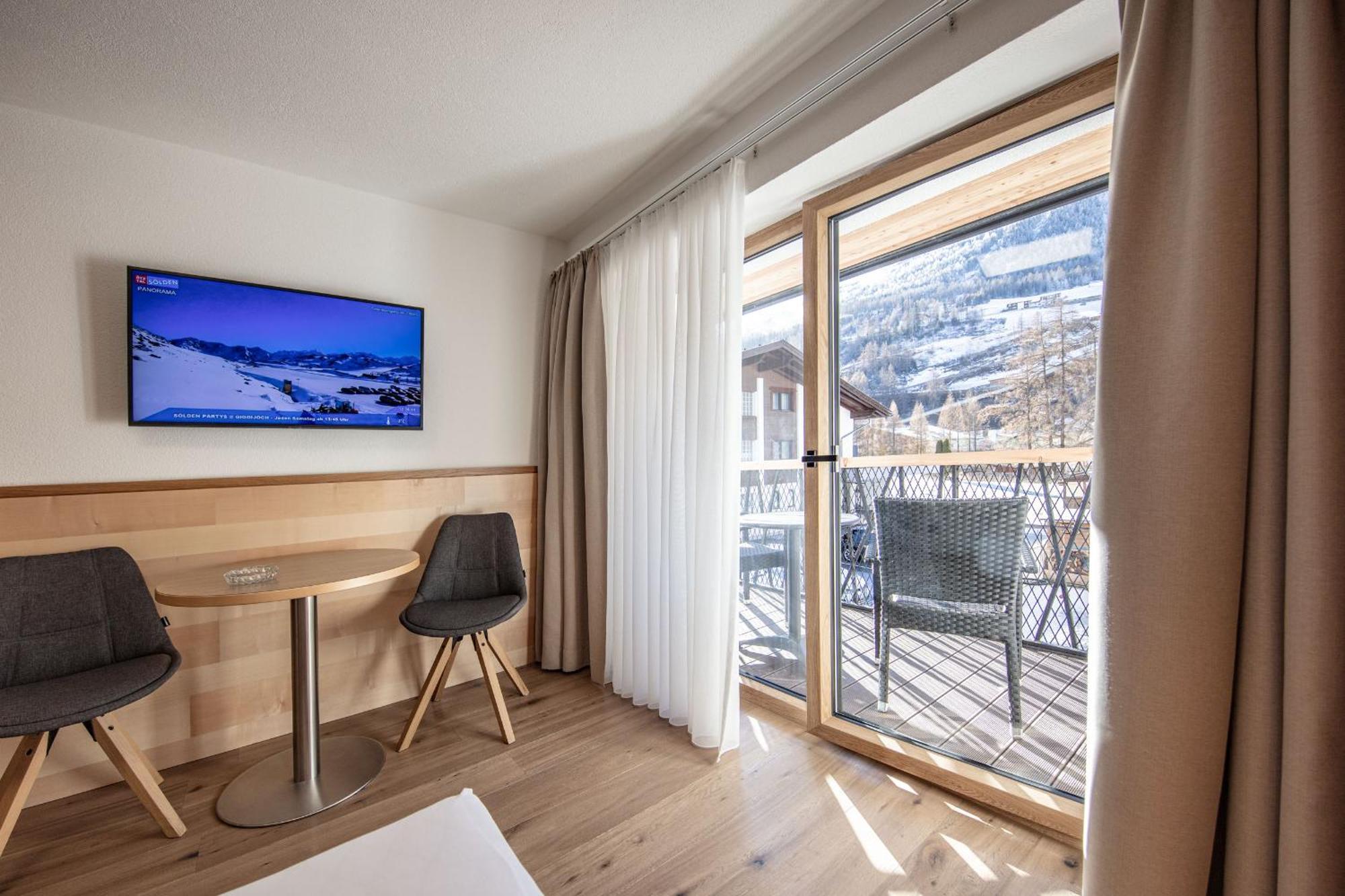 Hotel Haus Sonnwend Sölden Esterno foto